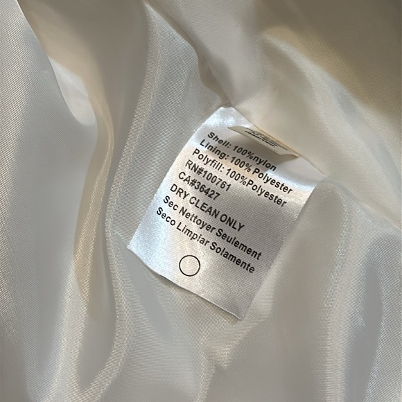 PAUL FRANK Puffer Coat. White. Size SMALL. - Picture 9 of 9